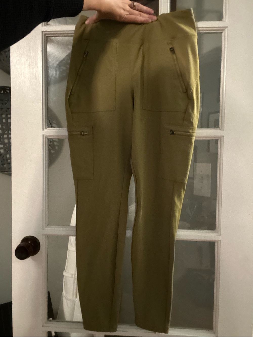 Athleta olive green hybrid cargo leggings